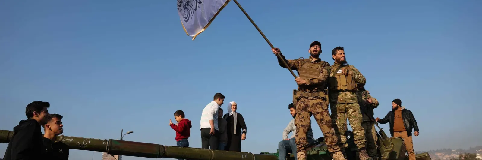 عناصر من فصائل المعارضة السورية